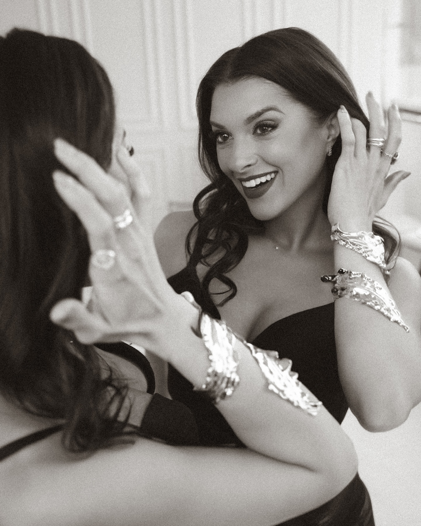 B&W
